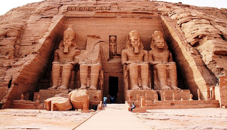 Exclusively to the operation of receptive tourism in Egypt